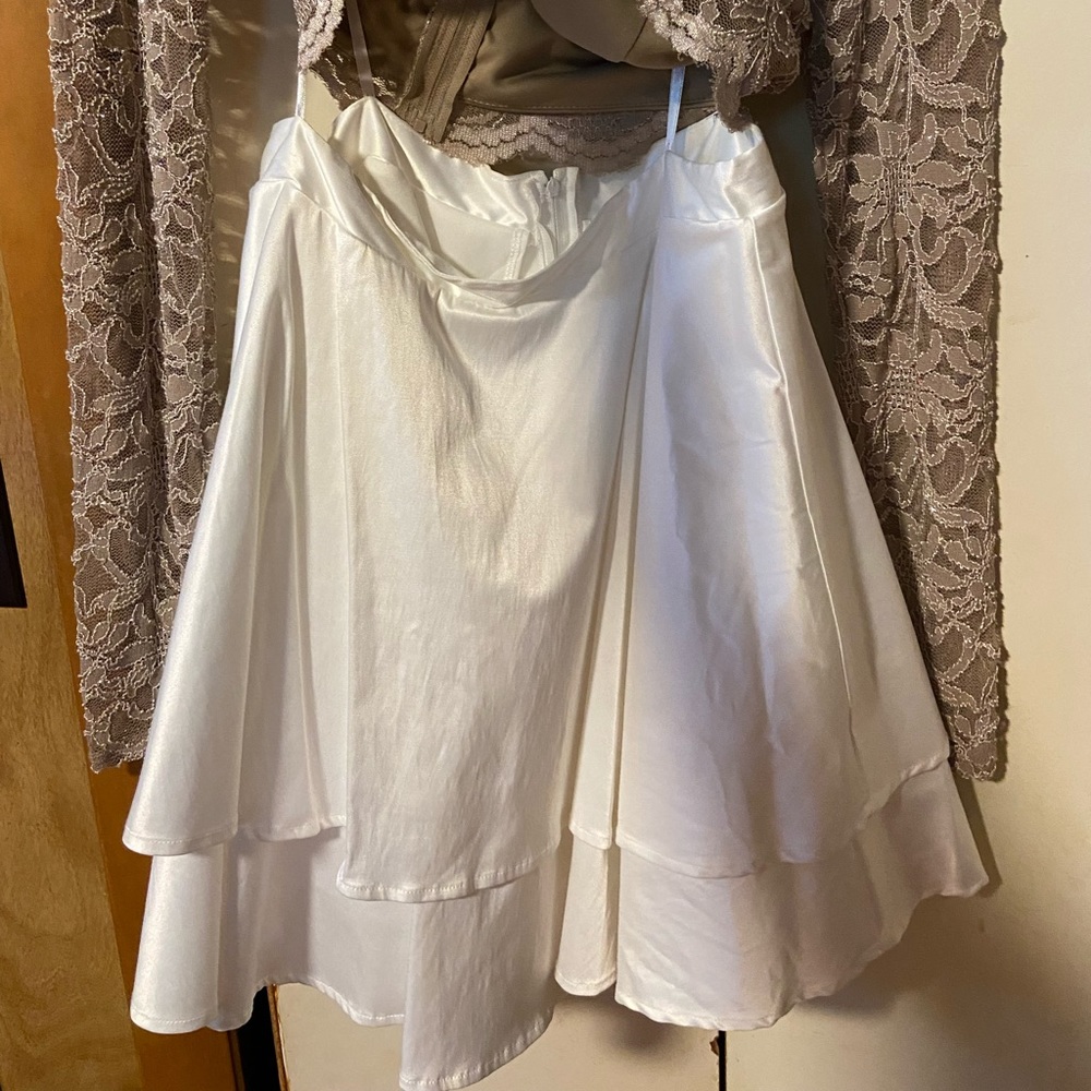 City Studio 2 piece dress, size 7, used once.